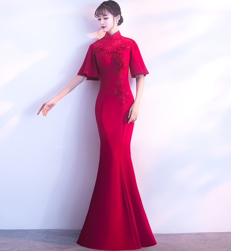 時尚喇叭袖口中式禮服，立體花朵魚尾晚禮服