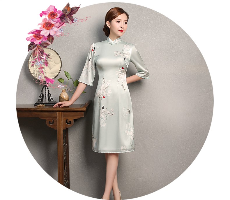 淡綠色青香印花旗袍，真絲中袖旗袍裙