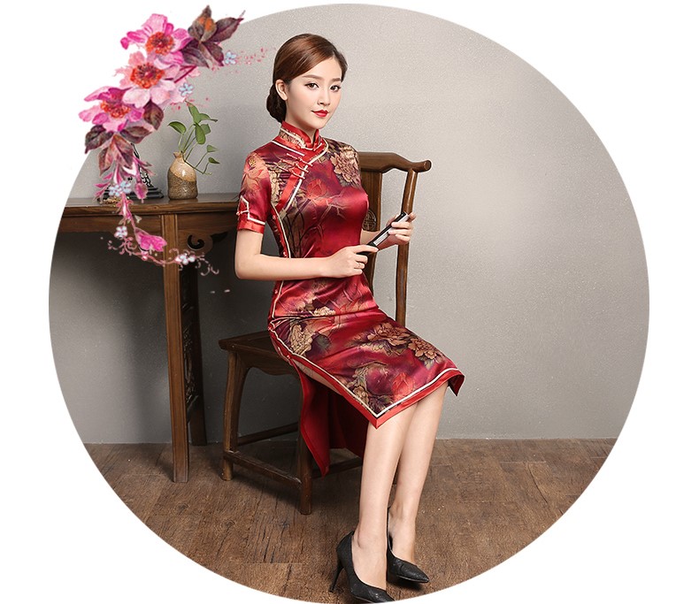 紅色復(fù)古風(fēng)情旗袍，短袖印花旗袍裙