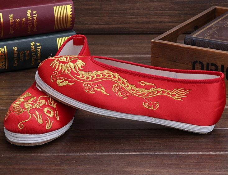 時(shí)尚家佳樂(lè)文學(xué)繡花鞋，男士手工千層底繡花鞋