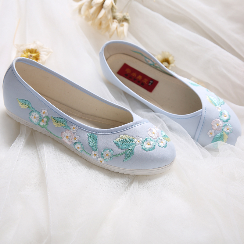 小清新花朵刺繡平底鞋，復(fù)古民族風(fēng)繡花鞋