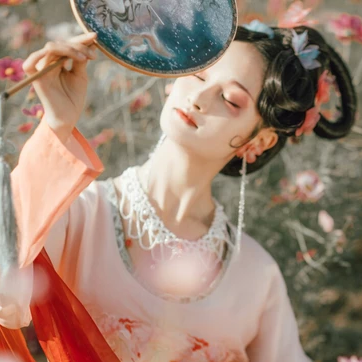 嫵媚嬌艷女子頭像，唯美古風(fēng)真人頭像