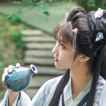 古典琵琶女子頭像，唯美古風(fēng)真人頭像