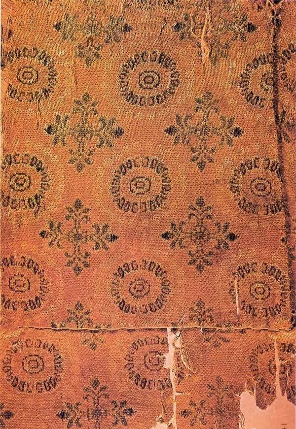 最華麗的傳統(tǒng)花布，《源氏物語》的中國絲織品