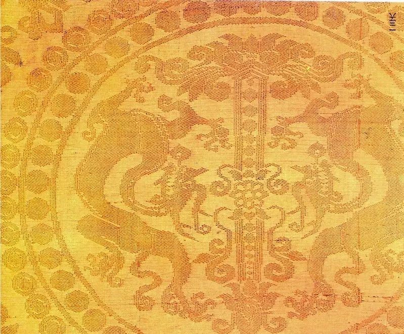 最華麗的傳統(tǒng)花布，《源氏物語》的中國絲織品