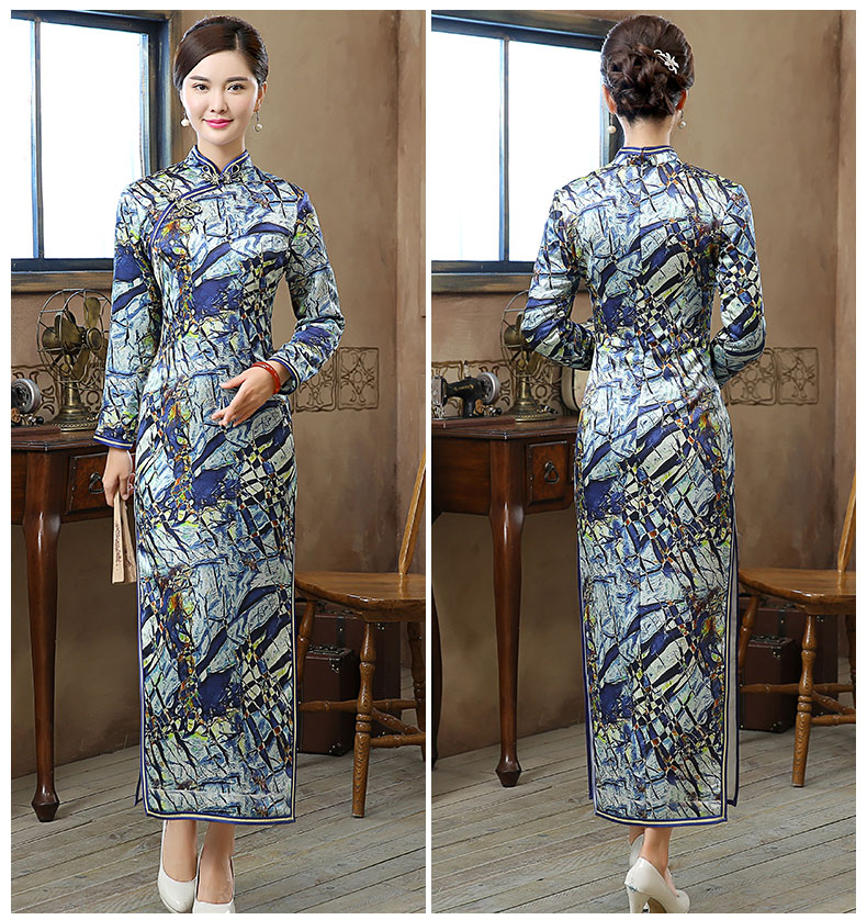 復(fù)古晶藍(lán)印花旗袍，加厚長款旗袍裙
