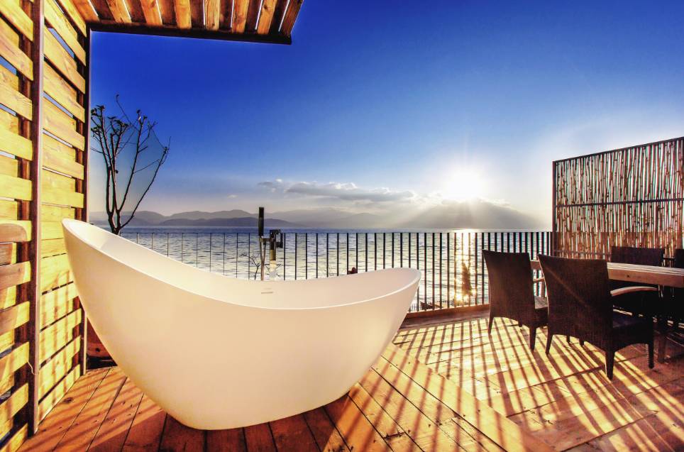 大理洱?！w心，歸心看海煙雨江南