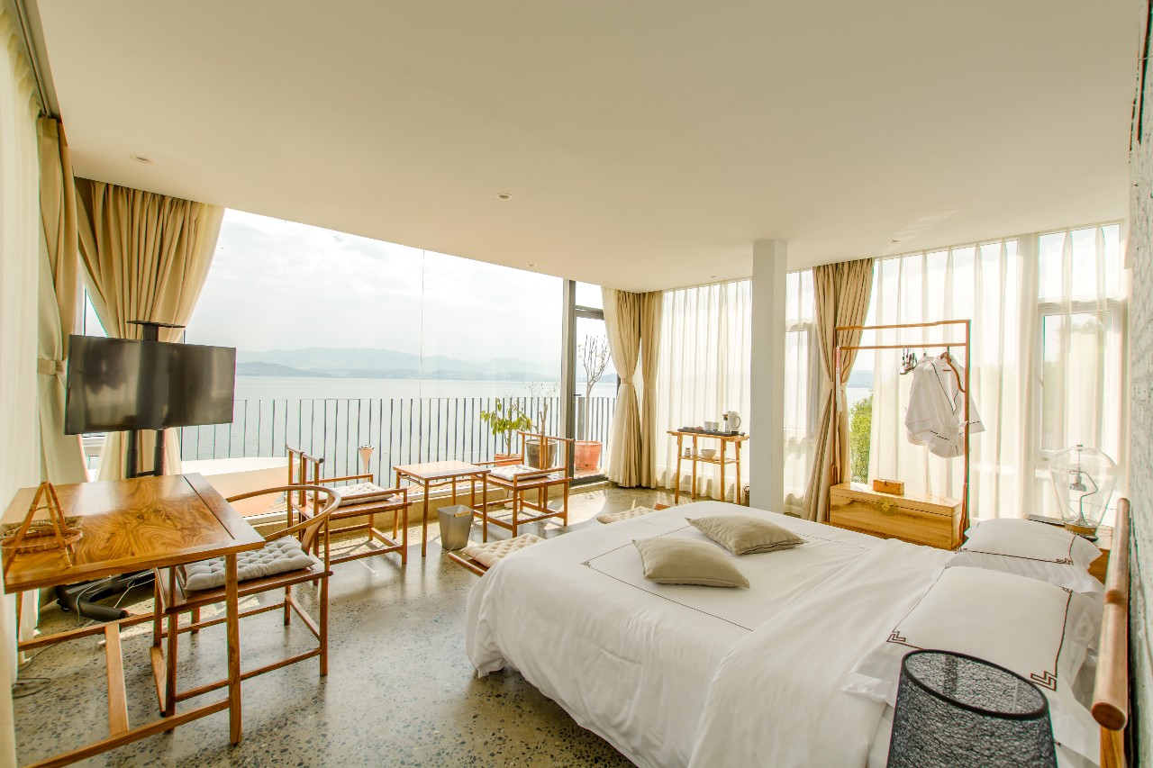 大理洱?！w心，歸心看海煙雨江南