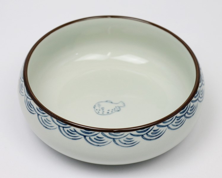 三款手繪陶瓷水淺茶洗水盂，海魚瓷筆洗