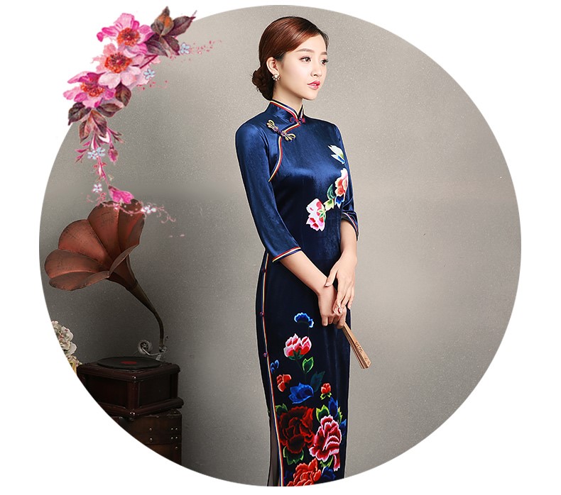 寶石藍(lán)花居旗袍，古典嬌艷旗袍裙