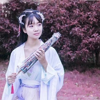 粉紫小清新帶團扇傘頭像，唯美古風真人頭像