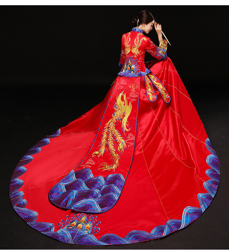 水波紋刺繡中式禮服，奢華拖尾新娘結(jié)婚禮服