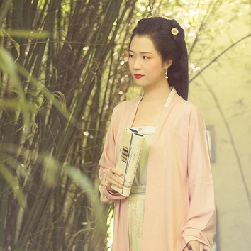 文藝清新帶團(tuán)扇女生頭像，唯美古風(fēng)真人頭像