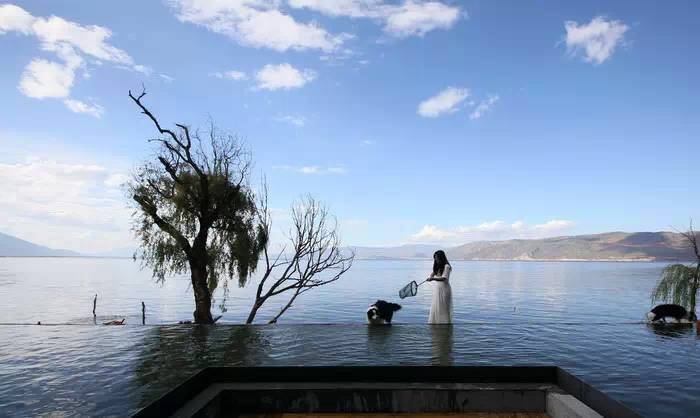大理·無字號，背靠蒼山面朝洱海虛度時光