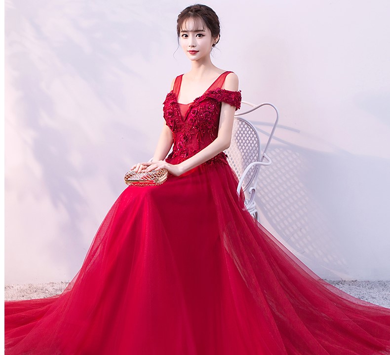 優(yōu)雅雙肩中式禮服,家佳樂(lè)文學(xué)立體繡花晚禮服