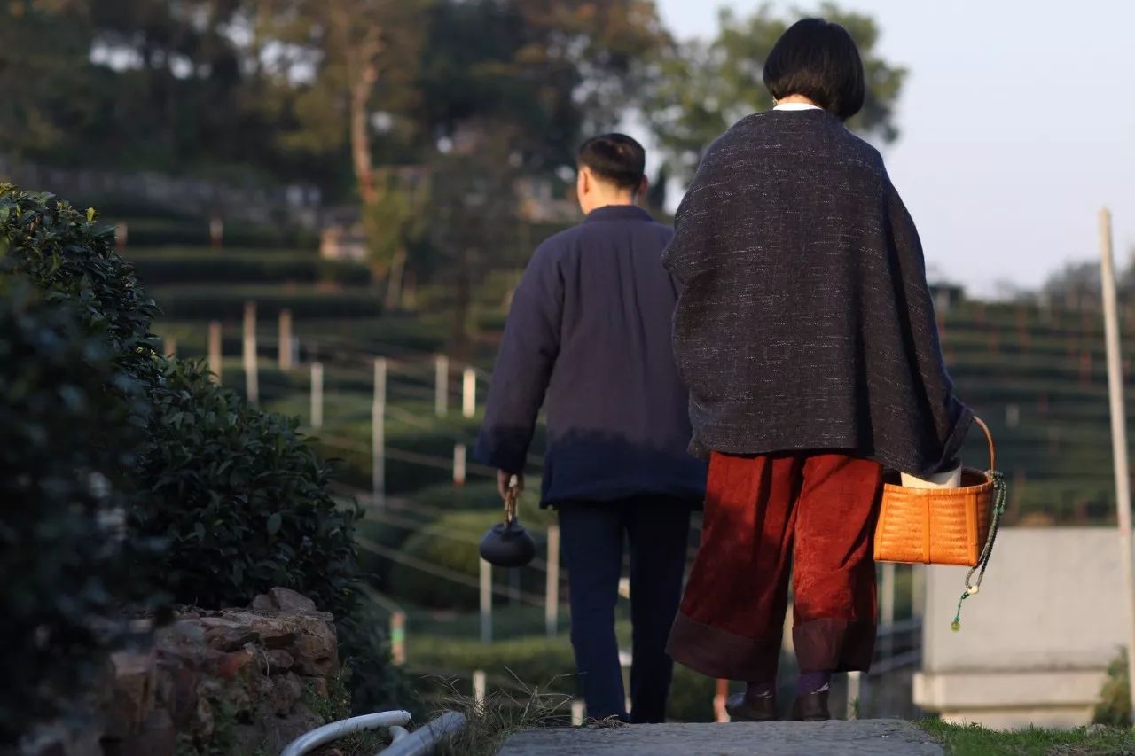 茶隱·喜在山舍，上有茶山下有九溪肆意虛度生活