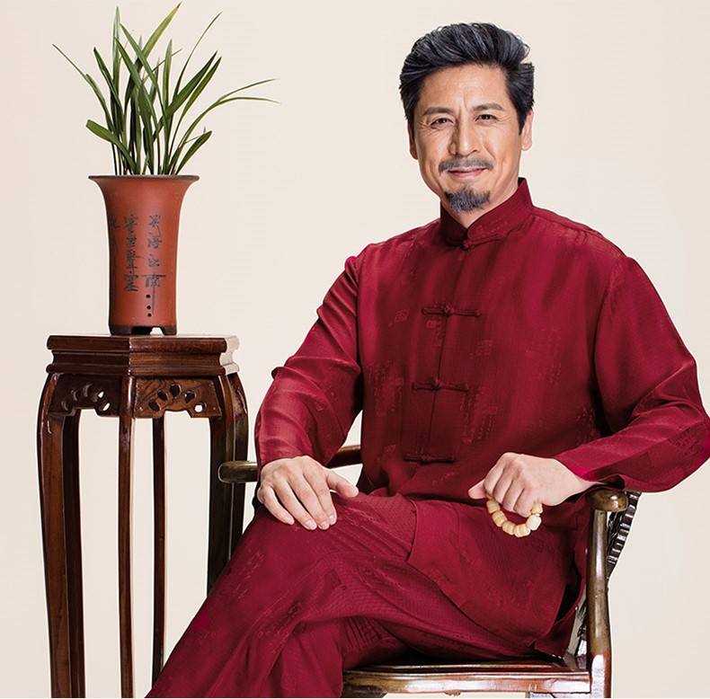紅色簡(jiǎn)約印章圖案蠶絲套裝男士唐裝