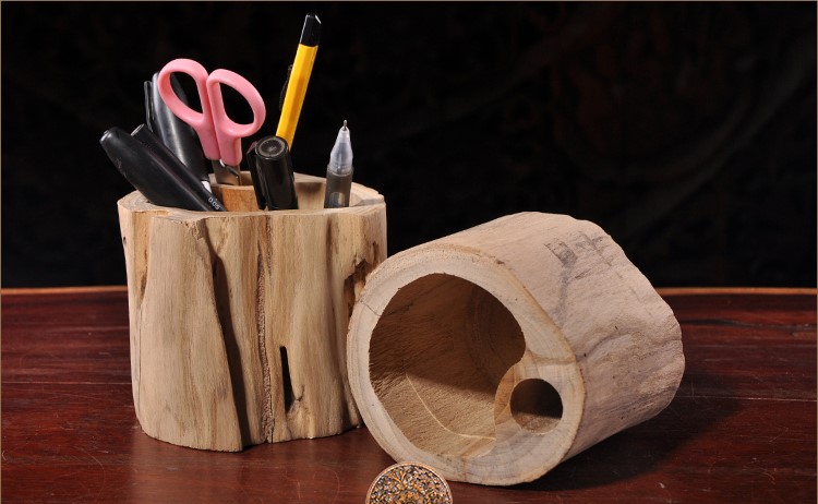 古樸復古風創(chuàng)意實木筆筒