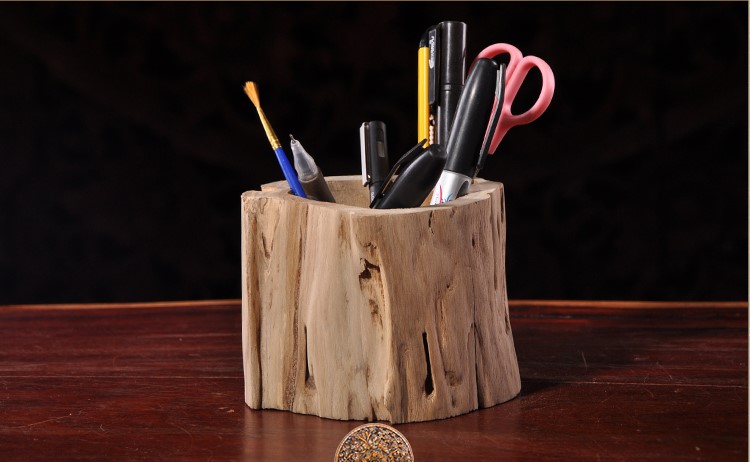 古樸復古風創(chuàng)意實木筆筒