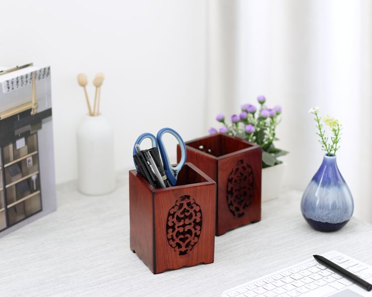 時尚家佳樂文學(xué)花梨木筆筒