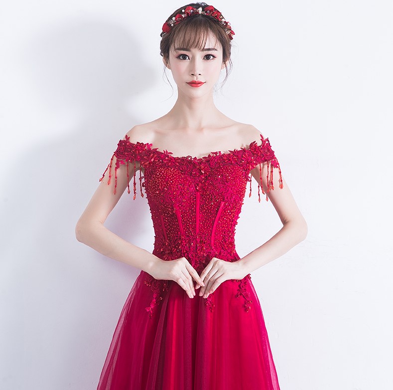 性感一字肩中式禮服，唯美流蘇珠花晚禮服