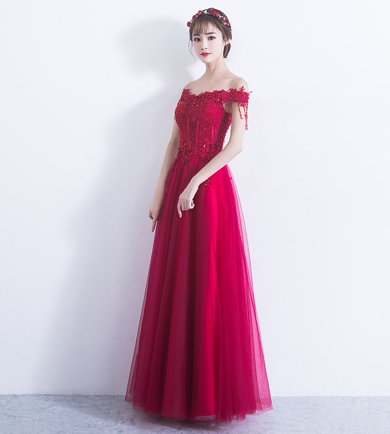 性感一字肩中式禮服，唯美流蘇珠花晚禮服