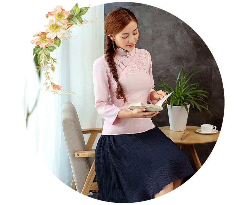 古典小繡花家佳樂文學(xué)女士唐裝