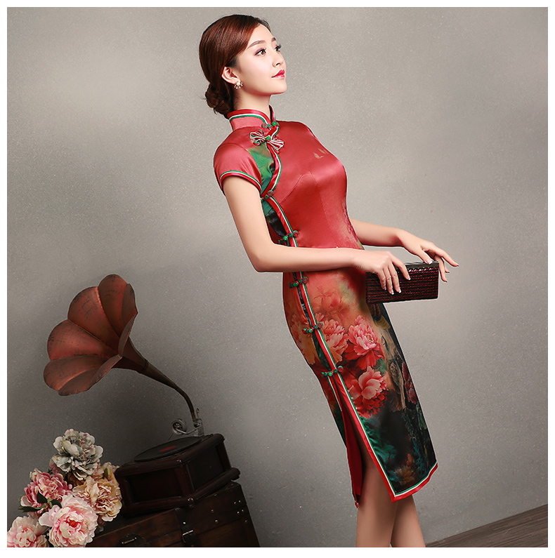 花團錦簇短袖旗袍，蠶絲印花旗袍裙