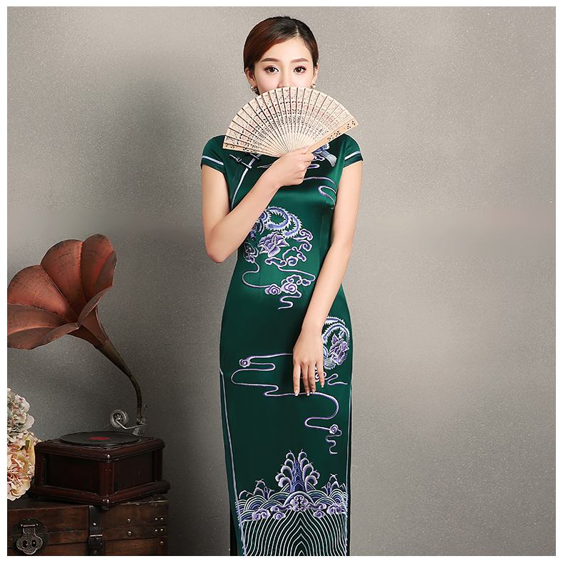 綠色鳳鳥(niǎo)刺繡旗袍,蠶絲短袖旗袍裙