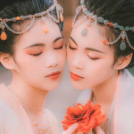 并蒂花閨蜜頭像，唯美古風真人頭像