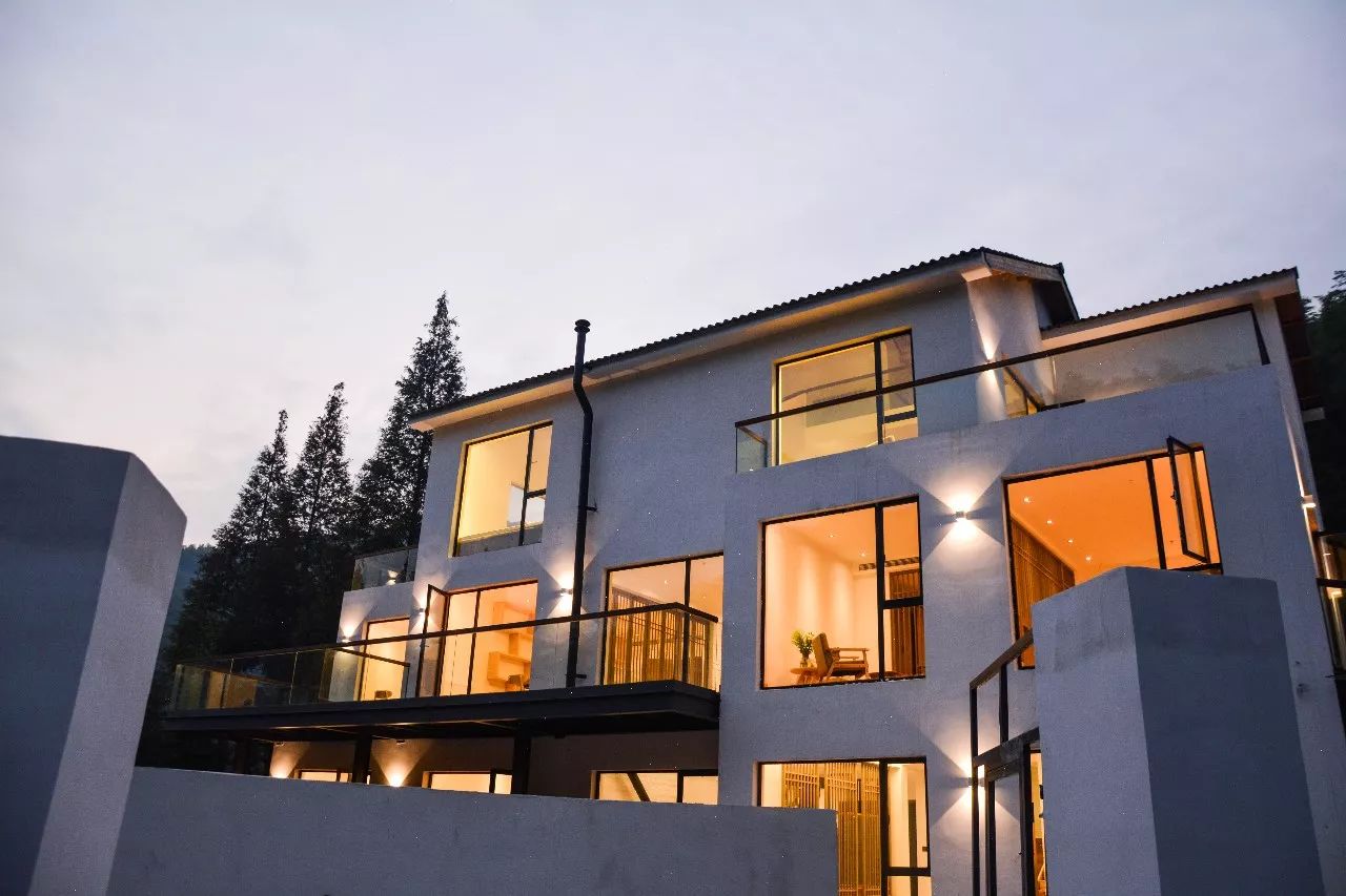 桐廬·云溪上，想要大片的田園被云朵環(huán)繞!