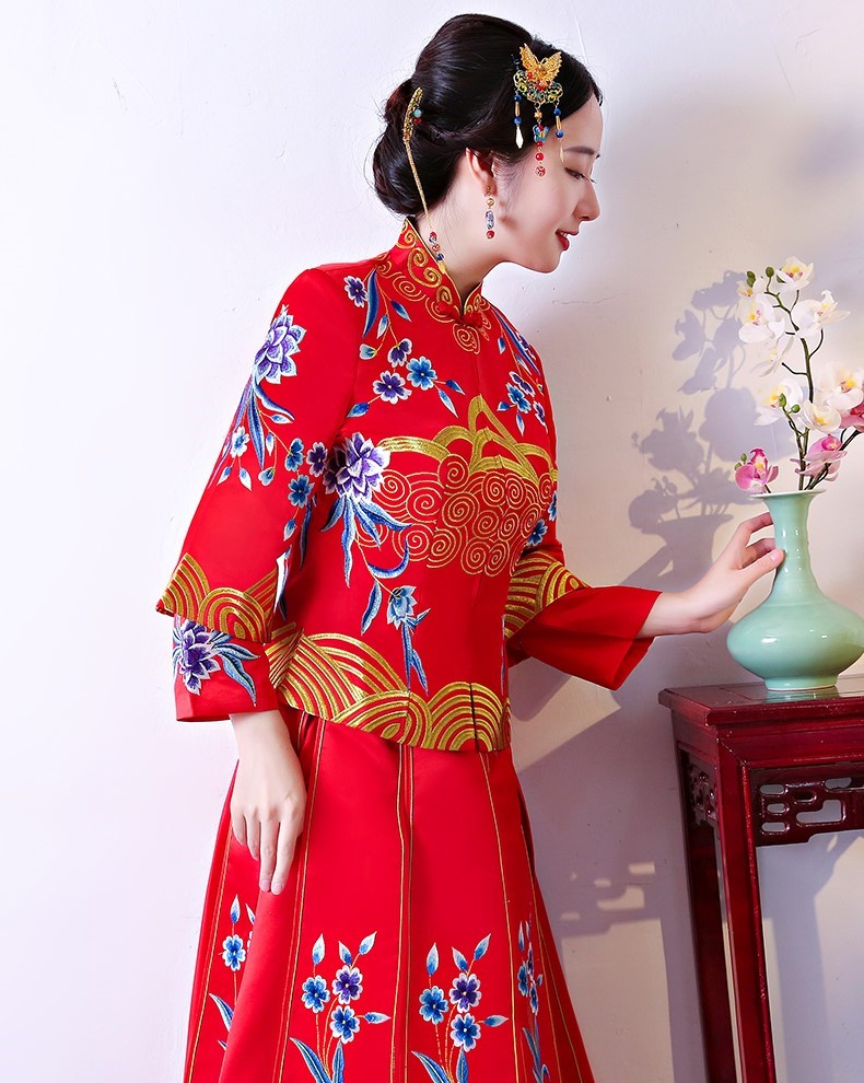 古典家佳樂文學(xué)中式禮服，牡丹多喜刺繡新娘禮服