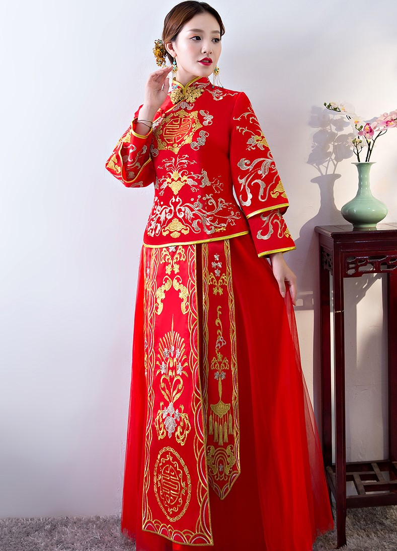 傳統(tǒng)韻味中式禮服，唯美秀禾服新娘禮服