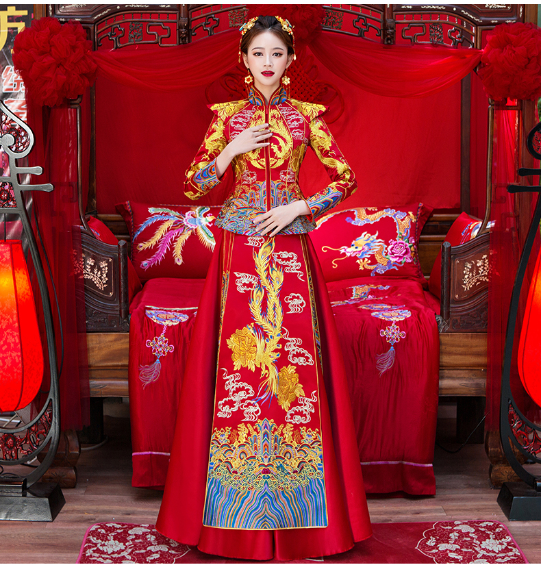 花開牡丹中式禮服，古韻悠揚(yáng)奢華刺繡新娘禮服