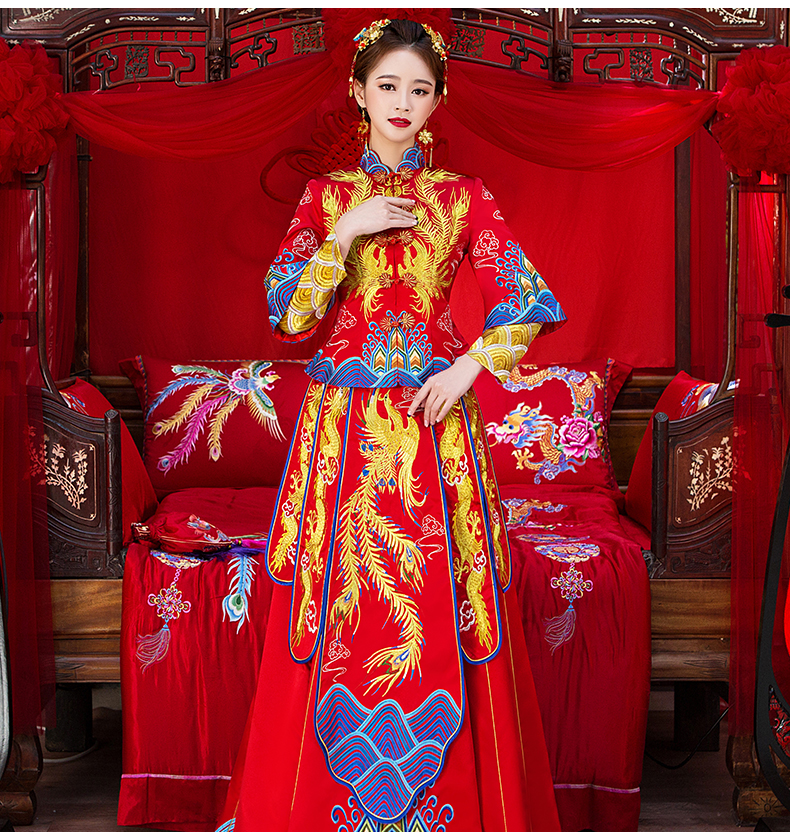 奢華鳳凰中式禮服，唯美五彩刺繡新娘禮服