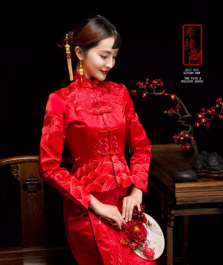 紅妝素雅中式禮服，同色系刺繡新娘禮服