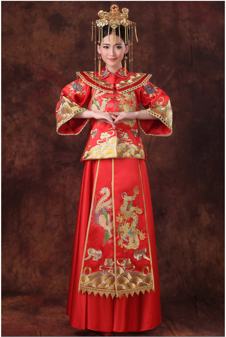 龍鳳呈祥中式禮服，嬌艷刺繡新娘禮服