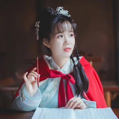 文藝女生頭像，唯美古風(fēng)真人頭像