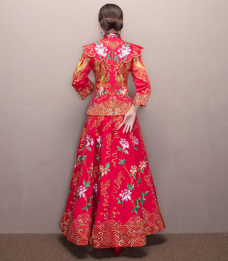 牡丹花領新娘禮服，古典刺繡中式禮服