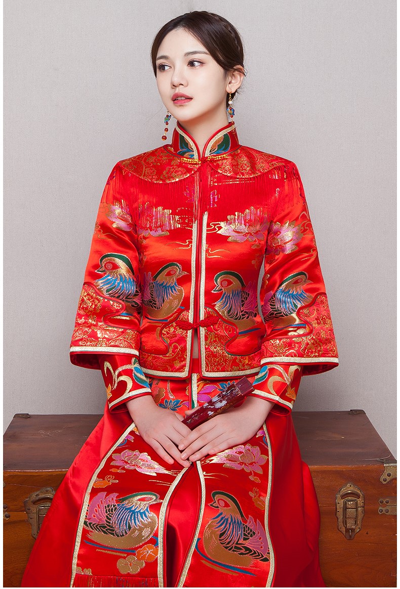 鴛鴦戲水新娘禮服，唯美流蘇中式禮服