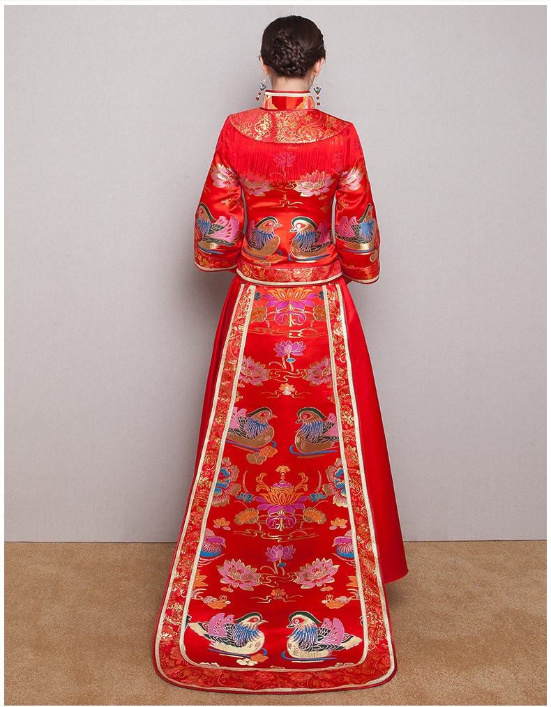 鴛鴦戲水新娘禮服，唯美流蘇中式禮服