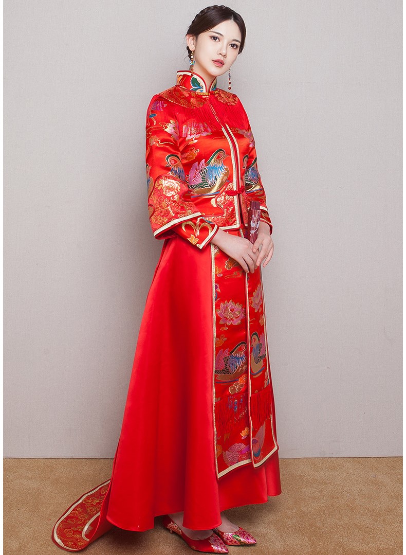 鴛鴦戲水新娘禮服，唯美流蘇中式禮服