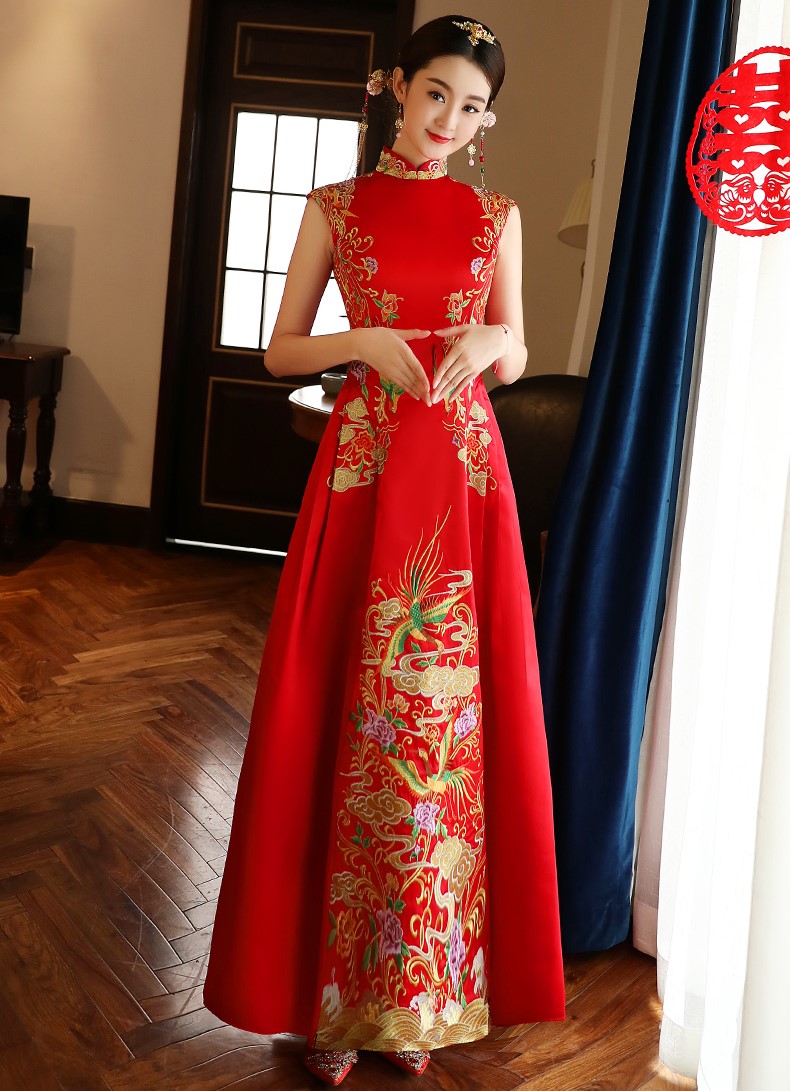 氣質(zhì)刺繡新娘禮服，古典唯美中式禮服