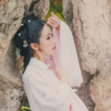 花仙子帶團扇頭像,唯美古風真人頭像