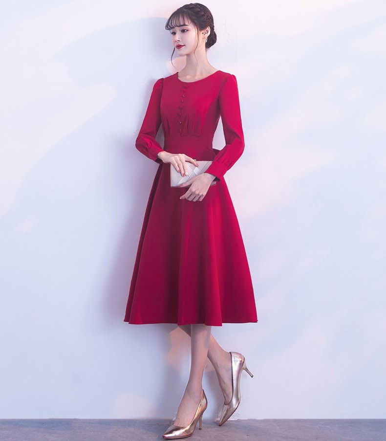 紅色長袖收腰中式禮服，時尚蝴蝶結(jié)晚禮服