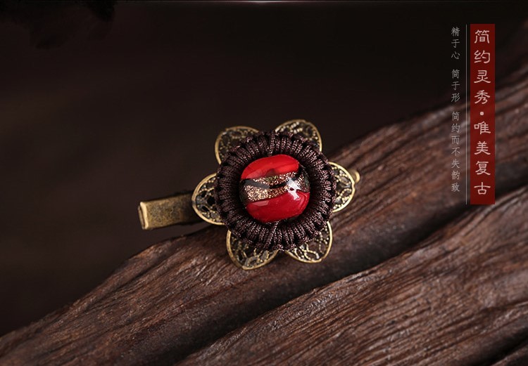 簡(jiǎn)約手工琉璃花朵發(fā)夾頭飾