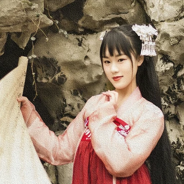 小清新粉衣帶團(tuán)扇女生頭像，唯美古風(fēng)真人頭像