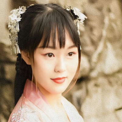 小清新粉衣帶團(tuán)扇女生頭像，唯美古風(fēng)真人頭像