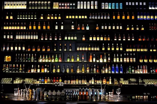 杭州·秀酒店，像上世紀(jì)劇場上演一場故事