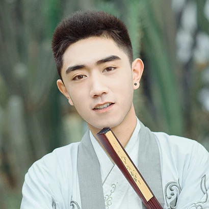 文藝男生帶折扇頭像，唯美古風(fēng)真人頭像